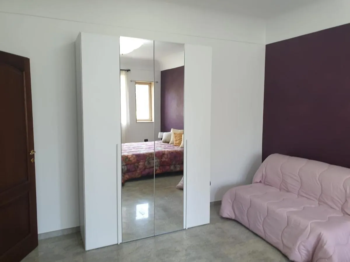 Villa Francesca Licata 0*,
