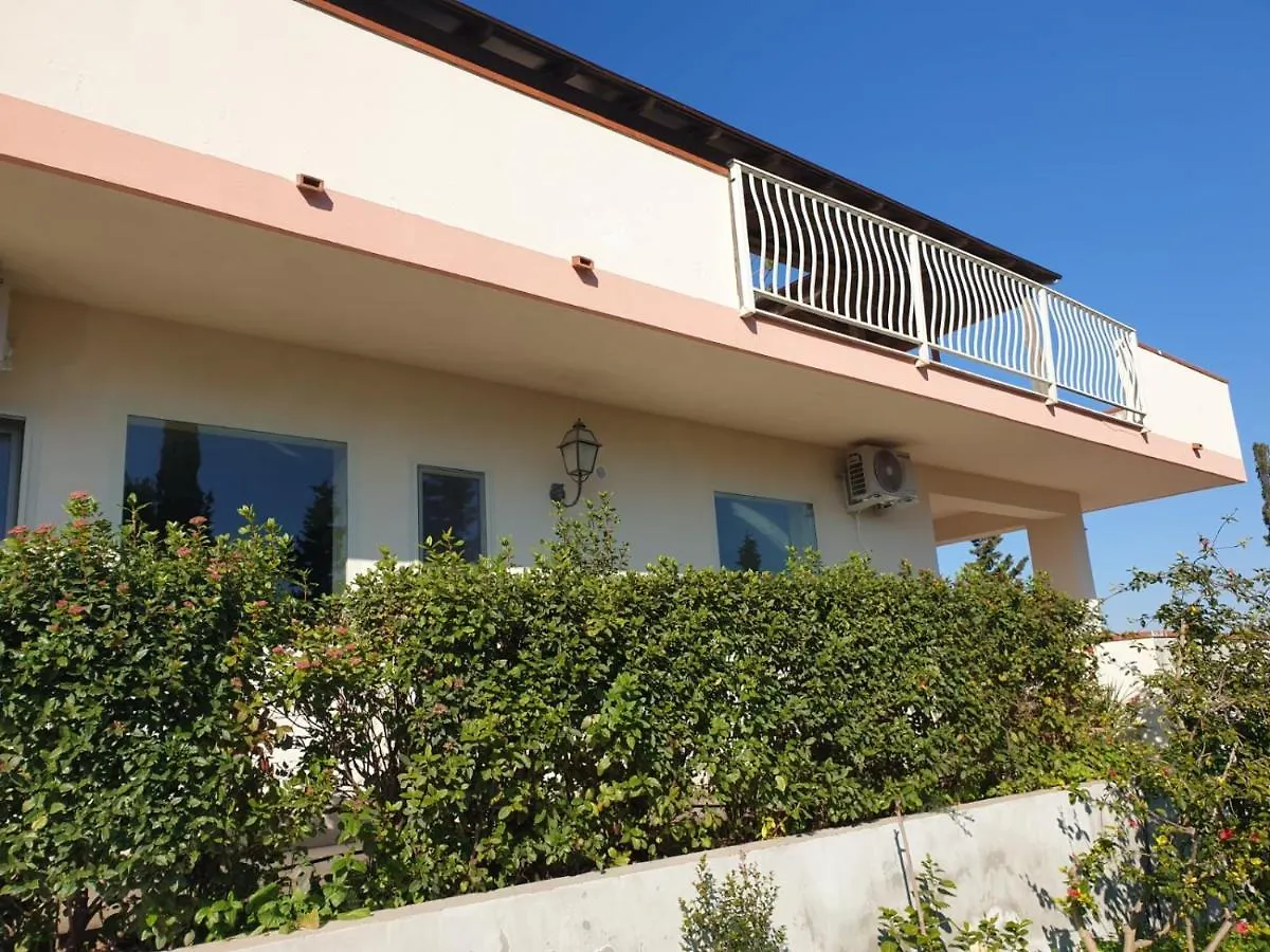 Villa Francesca Licata Bed & Breakfast